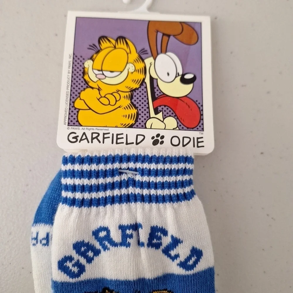 NEW Vintage GARFIELD the Cat Women's Crew Socks Size 9-11 Set Of 2